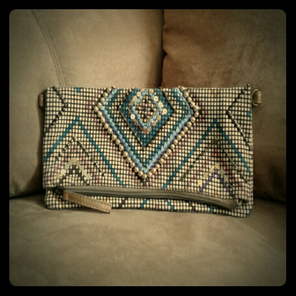 Cute, convertible ALDO clutch/purse